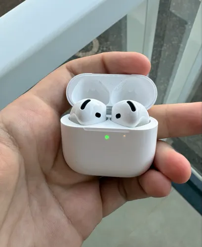 AirPods 4 ANC Semi-novo