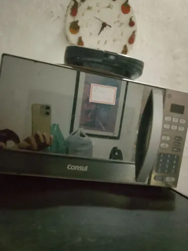 MICROONDAS COM DEFEITO NA PLACA