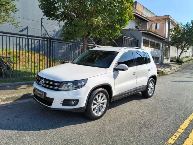 Volkswagen Tiguan 2.0 TSI 16V 200cv Tiptronic 5P 2012