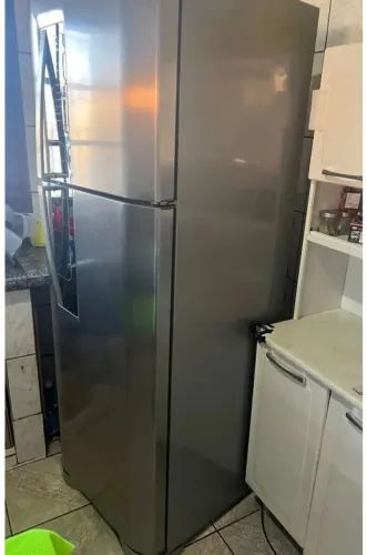 Eletrolux inox frost free 470litros Df52x