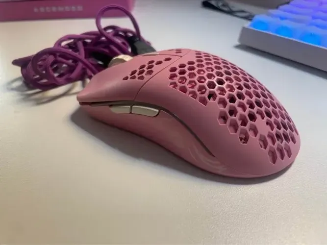 Mouse Glorius model O | Special Edition Pink
