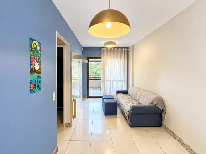 Vende-se quarto e sala no Cosmopolitan