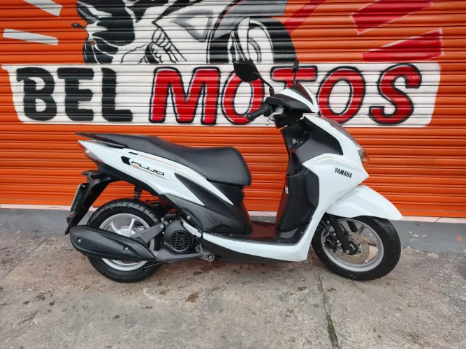 YAMAHA FLUO 125 HYBRID 2026 CONNECTED COM APENAS 9 MIL KM
