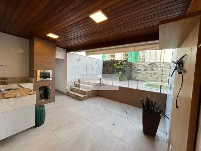Espaçoso apartamento no Parque Tamandaré com 3 quartos sendo 1 suíte com closet, área g