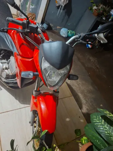Cb 300