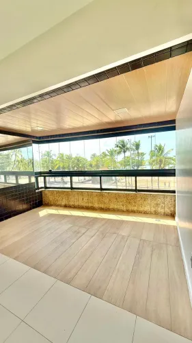 Beira mar de Pajuçara com 3 suítes + lavabo com área de lazer completa
