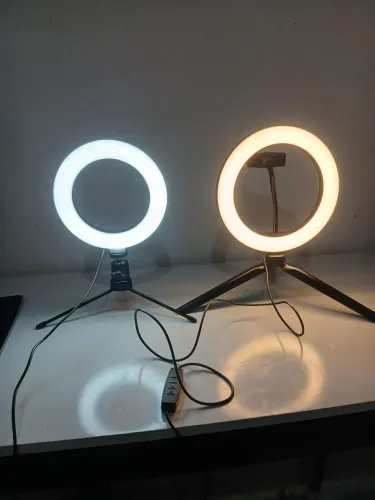 Kit 2 Ring Light LED 6" e 8" de Mesa com Tripé e Suporte Celular, (usado)