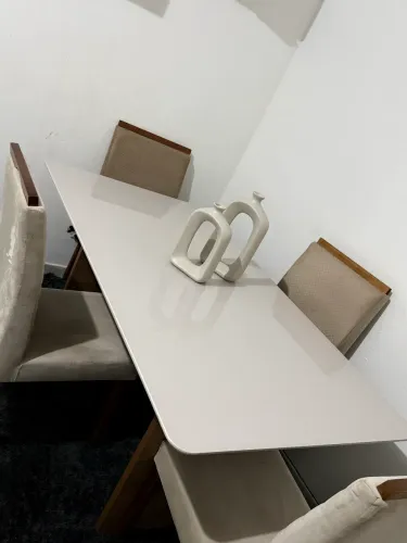Mesa 6 cadeiras 