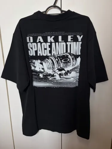 Camiseta Oakley X UO