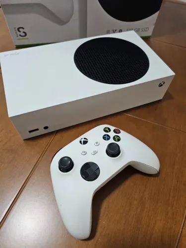 Xbox Series S Completo na Caixa - Todo Original