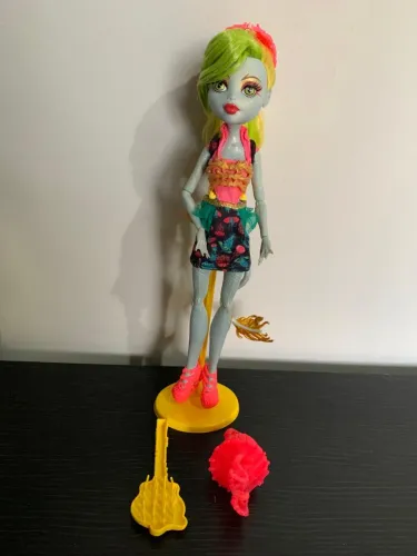 Boneca Monster High Lagoonafire Freaky Fusions 