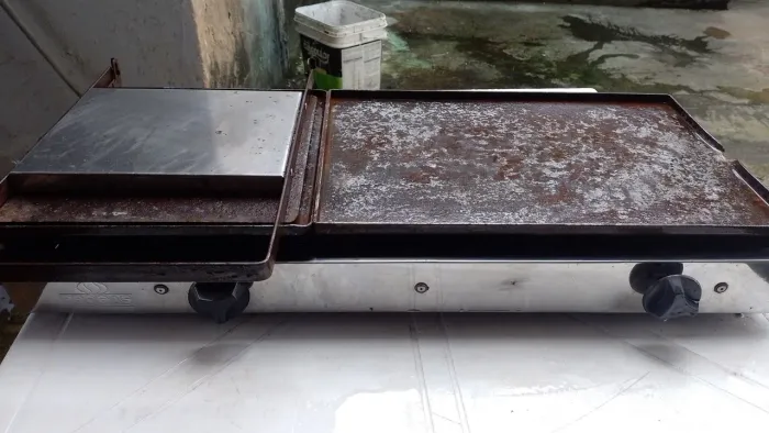 Vendo chapeira de sanduíche da progas Top 150 reais