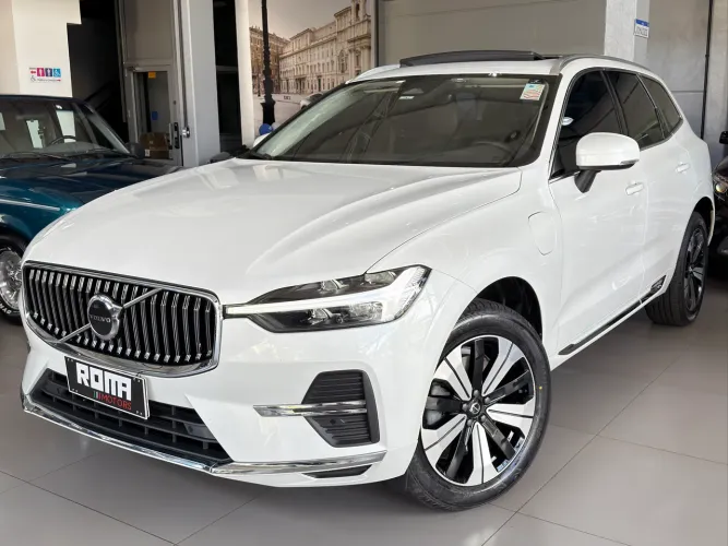 Volvo XC-60 T-8 Plus 2.0 AWD (híbrido) 2023