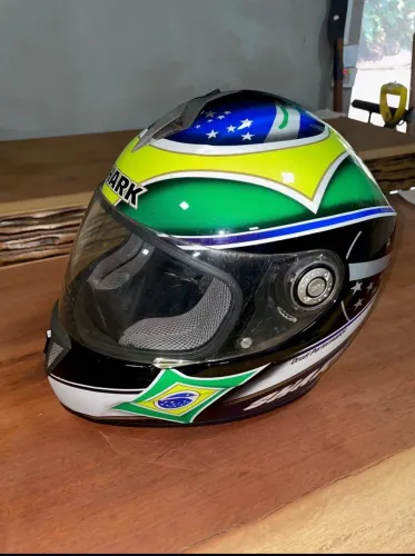 Capacete Shark Rsi Fibra Edição Especial