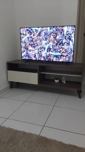 VENDE-SE TELEVISAO AOC ROKUTV 43