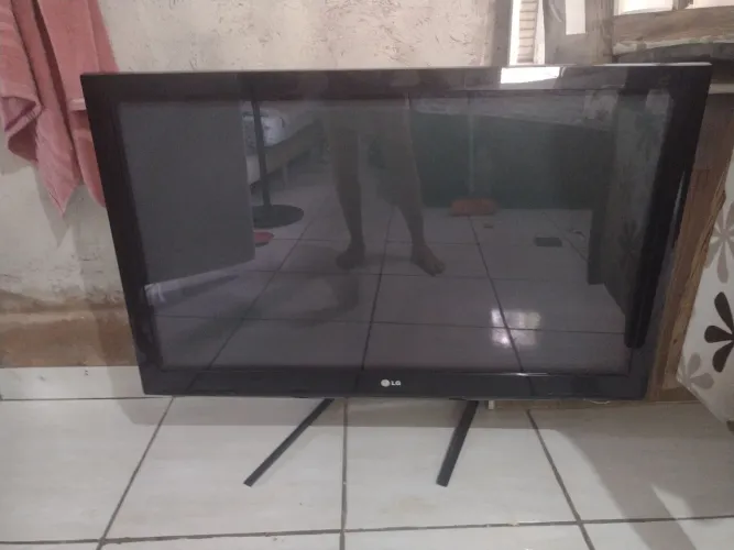 Vendo uma tv da marca lG, funcionando perfeitamente por apenas 250