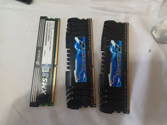 Memória ram ddr3 2x 4gb + 8gb