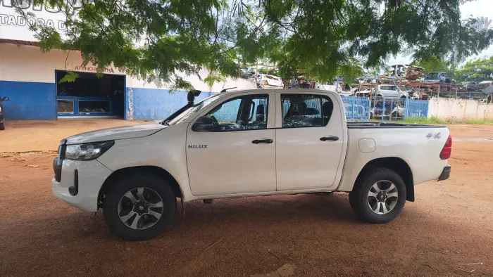 Toyota Hilux CD 4X4 2.8 Diesel Mec. 2022
