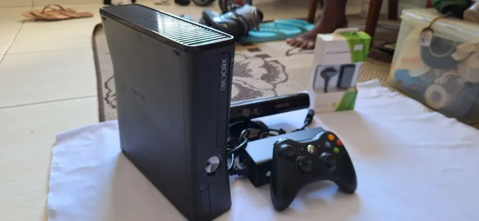 VENDO XBOX 360 DESBLOQUEADO PARA RETIRADA DE PEÇAS