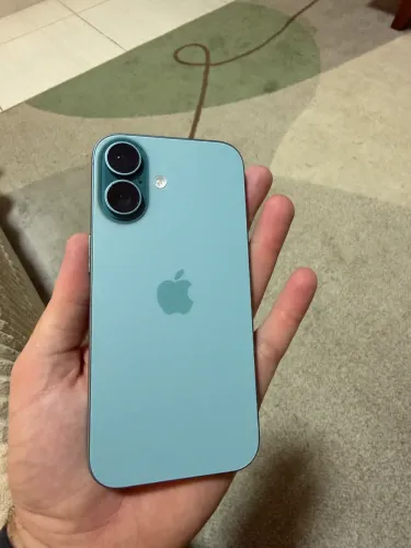 iPhone 16 128 GB