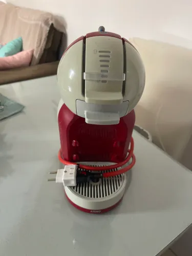 Cafeteira de cápsula Dolce Gusto PJ120