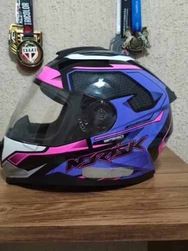 Capacete Norisk Feminino