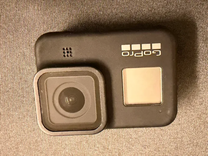 GoPro Hero 8 Black - 4k - novíssima!