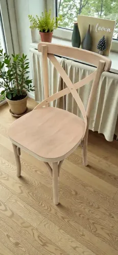 Cadeira katrina, de madeira, nova, valor unitário.