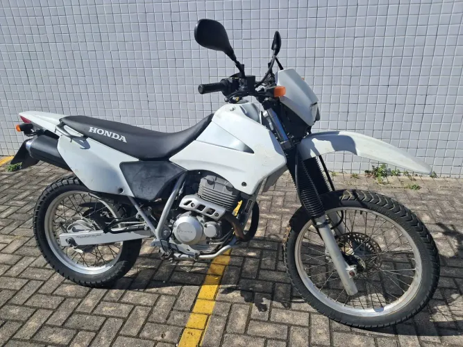 Honda XR 250 Tornado ano 2004