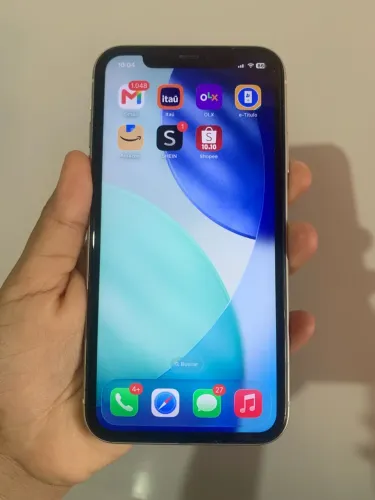 iPhone 11