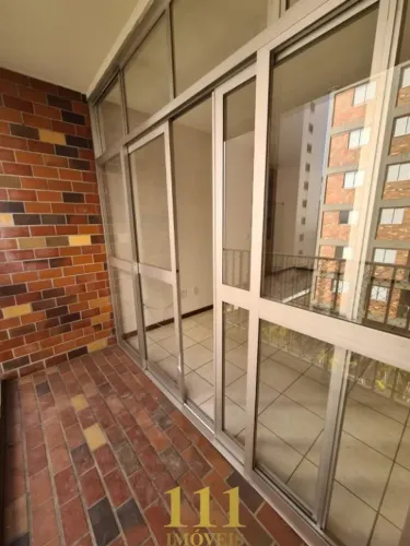 Apartamento com 2 dormitórios, 83 m² no Edifício Logus