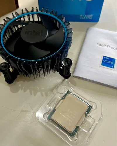 Processador intel core i5 12400F