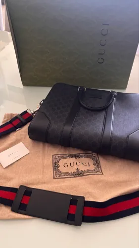 gucci gg supreme brietcase original