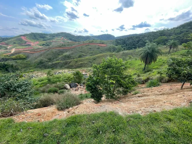 Terreno no Condomínio Reserva Ecoville com uma bela vista de 697,10m²