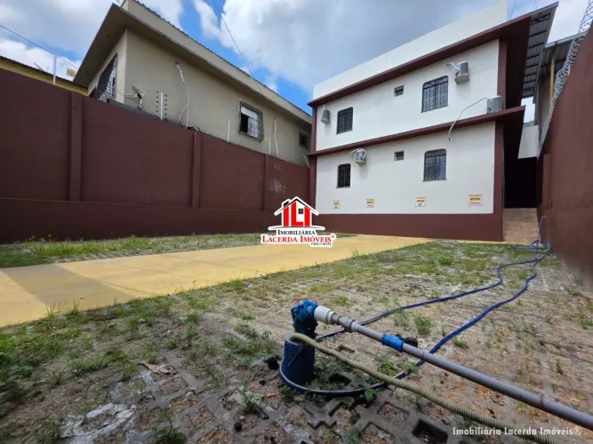 PRÓXIMO DA ARENA AMAZONIA - PRÉDIO COM 4 APARTAMENTOS, RENDA DE 7 MIL, 446M² EDIFICADO