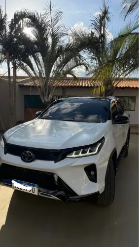 Toyota Hilux SW4 Diamond 2.8 TB 4X4 Die. Aut. 2024