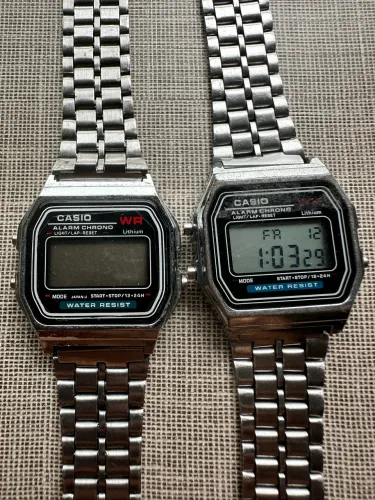 Lote com 2 Relógios Casio Vintage Digitais - Estilo A159W / Retrô Anos 80