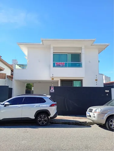 Casa Residencial/Comercial
