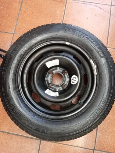 Roda e Pneu Michelin 195/65 R15 - Original C4 Pallas