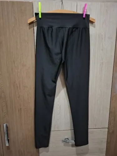 Calça leggie Feminina - entrego