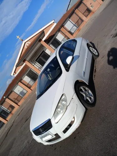 Chery Cielo Sedan 1.6 16V 119cv 4P 2011