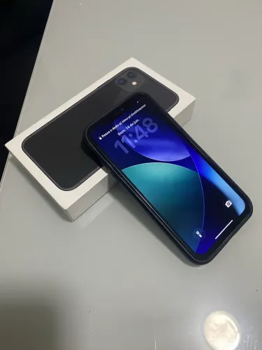 Iphone 11 64 gb Leia a descrição