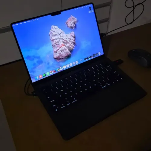 MacBook Pro 14" M4 Pro 24GB 512GB - Nov 2024 - Garantia até Dez 2026