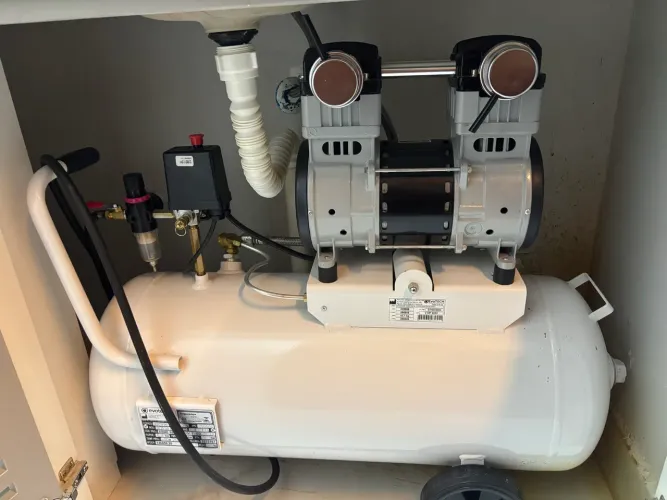 Compressor Odontológico Evotech 50 Litros