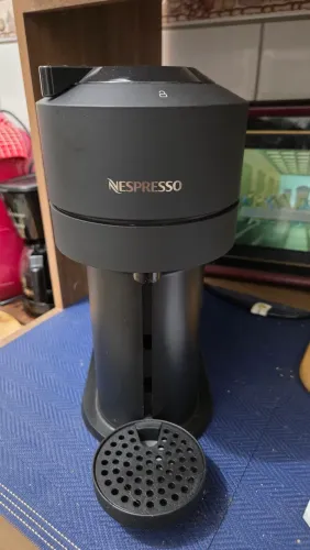 Cafeteira Nespresso Vertuo