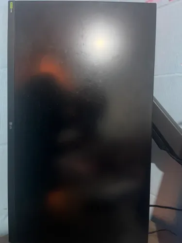 Monitor LG UltraGear 180hz 1ms 27?