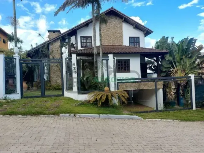 RV-MAR5467 BELISSIMA CASA EM UM CONDOMINIO ACONCHEGANTE,VENHA CONFERIR