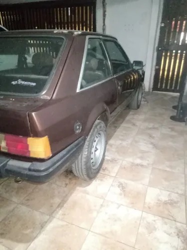 Ford Escort GL 1.6i / 1.6 (álcool) 1986