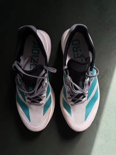 Vendo Tênis Adidas Adizero Boston 13