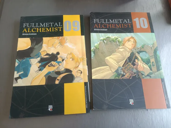 2 Mangás Fullmetal Alchemist vol. 9 e 10
